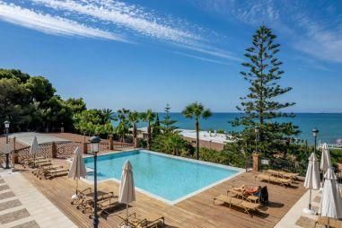 Read wellness guest Claudia’s Holistic Retreat Experience at Palasiet Wellness Clinic & Thalasso in Spain