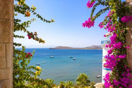 The best luxury health and wellbeing hotels and retreats in Turkey. PureandCure.com is the Leading platform in Luxury Health and Wellbeing holidays. Award winning service - Thousands of satisfied customers