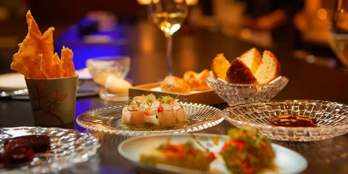 restaurant  NEW! Longevity Hub by Clinique La Prairie St Regis