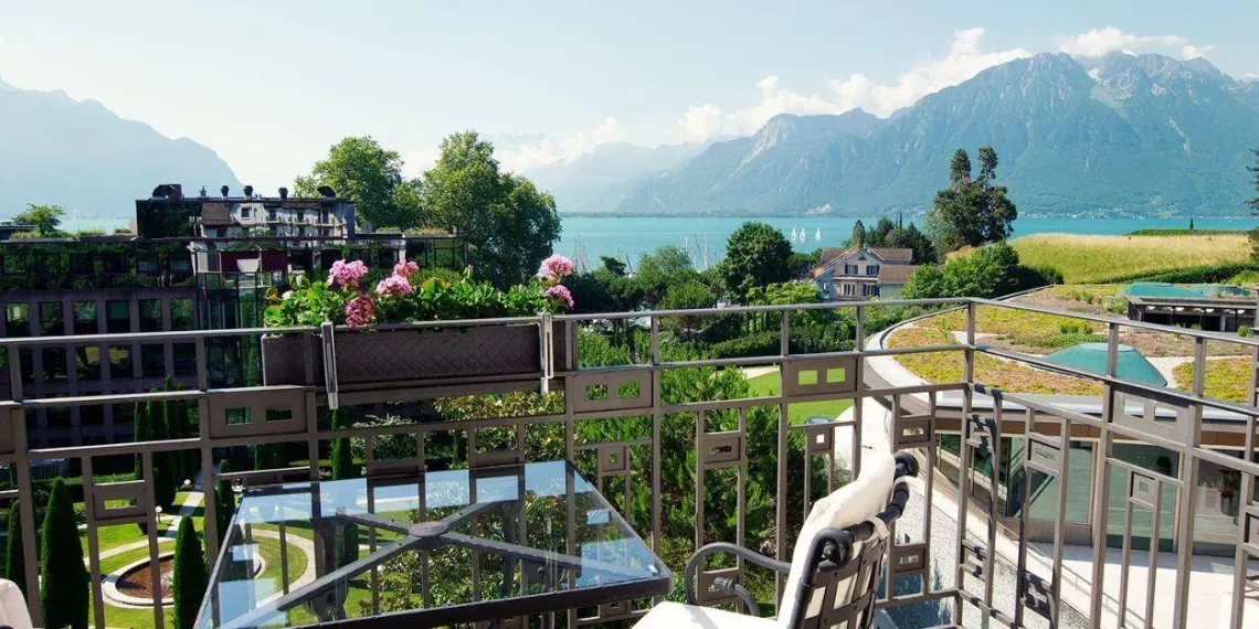 balcony