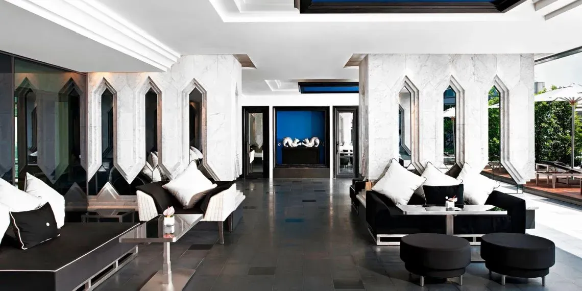 relaxation area NEW! Longevity Hub by Clinique La Prairie St Regis
