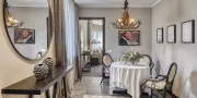Pavarotti Junior Suite living