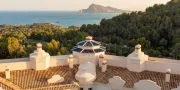 hotel view of the sea and mountain