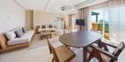 hotelroom